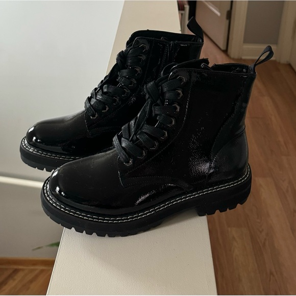 Brand new “Cushionaire “memory foam boots for women.Size-9,color black.🖤 - Picture 4 of 10